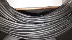 CCA Black HLF 195 RF Cable coaxial LMR 195 Equivalente para sistemas de comunicación inalámbricos y de antena Cable de baja pérdida - Product Image 6