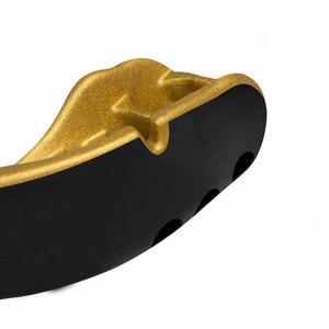 Protector Bucal Deportivo para Adultos con Material Flexible, Ajuste Seguro y Máxima Absorción de Impactos para Deportes de Contacto - Product Image 5