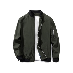 Blouson aviateur d'hiver de baseball imperméable pour hommes, coupe-vent et en satin de conception OEM avec logo personnalisé - Product Image 1