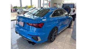 Audi S3 Premium Plus 2022 soigneusement utilisée - Product Image 2