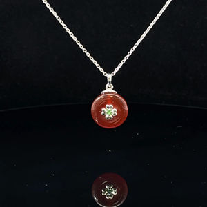 Colgante de Plata de Ley 925 con Trébol de Cuatro Hojas (Amor, Esperanza, Fe, Suerte), Piedra Natural de Ágata Roja Tsavorite, para Boda - Product Image 1