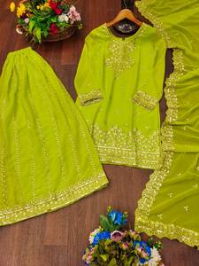 Hermosa secuencia bordada traje Sharara para fiestas - Product Image 3