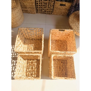 Cesta de Almacenamiento y Bolso de Mano de Jacinto de Agua Ecológico de Alta Calidad con Asas, Multifuncional, Decoración del Hogar, Ciudad de Ho Chi Minh, Vietnam - Product Image 4