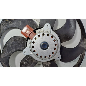 VENTILATEUR DE REFROIDISSEMENT MOTEUR FORD Puma Série 2645146 B7JB hybride 999 (19>) - Product Image 2