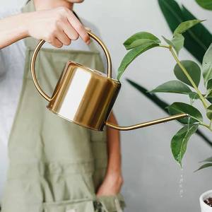 PIONEERA 不锈钢喷壶 木柄长喷嘴 1.3L 容量-耐用轻便经典现代家居装饰 - Product Image 1