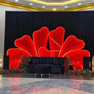 Panneau de roses éternelles, élégant et intemporel, affichage floral qui rayonne de romantisme, de beauté et de sophistication pour une décoration d'événement de mariage époustouflante - Product Image 5