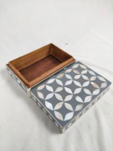 Joyero de hueso natural hecho a mano auténtico de la India MDF en forma de rectángulo con artesanía grabada con láser para abundancia - Product Image 4