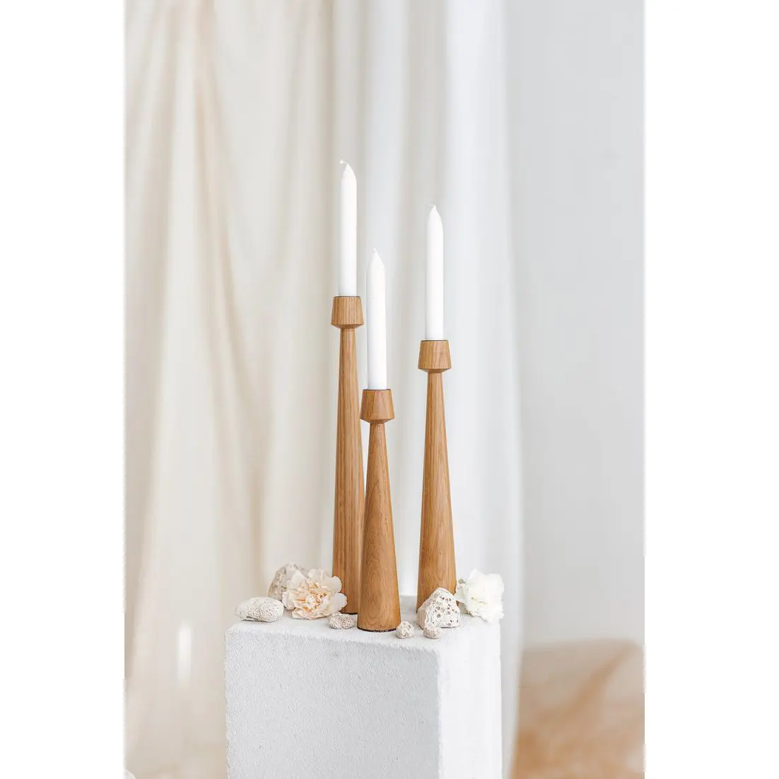 Best Creative Multifunctional Use Tall Acacia Wood Candle Holder For Home Decor & Wedding Decor Wholesale Price In 3 Pcs Decor