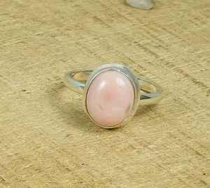 Bague en opale rose faite à la main, ovale, en argent sterling, bijoux en pierres précieuses, bague en pierre naturelle, bague en argent élégante, cadeau pour femmes - Product Image 3