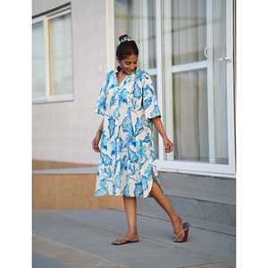 Vestido Kaftan Shell Spell 100% Algodón Cambric, Corte Holgado, Elegante, para Usar como Traje de Baño, Colección Seascape, 40 Pulgadas - Product Image 1
