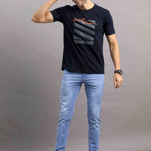 เสื้อยืดผู้ชายสไตล์ใหม่ พิมพ์ลายสตรีทแวร์ คุณภาพดีเยี่ยม ทรงหลวม แขนสั้น ผ้าฝ้าย 100% คอกลม - Product Image 6