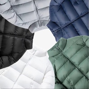 Chaqueta de burbujas de nailon personalizada de alta calidad, chaquetas acolchadas con capucha extraíbles brillantes para hombre de invierno - Product Image 2