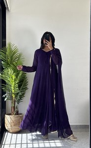 ชุดเดรสสำหรับผู้หญิงชุดเดรสผ้าไหมแท้ลายอินเดียปักลายดอกไม้น่ารัก - Product Image 6