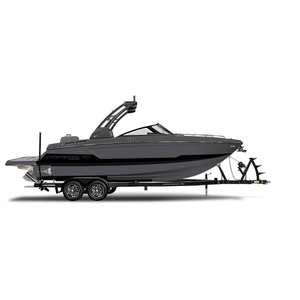 Lancha Premium Chaparral GTS 6 2026 de 26'5' de eslora y 8'6' de ancho con motor fueraborda de 350HP que ofrece un rendimiento y comodidad excepcionales - Product Image 1