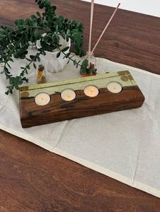 Porte-bougie décoratif en résine artisanale et bois naturel pour la décoration intérieure - Product Image 5