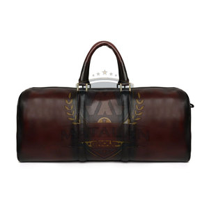 Bolsa de Viaje de Cuero Personalizada, Amplio Interior, Cierre de Cremallera, Correa Ajustable, Bolsa de Cuero para Fin de Semana o Gimnasio - Product Image 5