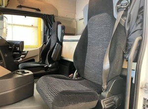CAMIÓN USADO EN PERFECTAS CONDICIONES, MERCEDES-BENZ ACTROS SERIE STREAMSPACE CON CABINA DORMITORIO Y EXCELENTE INCENTIVOS DE ENVÍO - Product Image 3