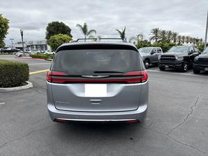 CHRYSLER PACIFICA TOURING L FWD 2021 d'occasion LHD/RHD - Product Image 2
