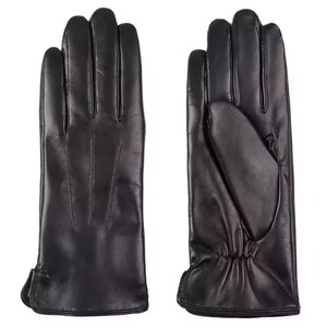 Gants de conduite professionnels de haute qualité Logo personnalisé imprimé fabriqué à partir de cuir fin Meilleur taux Matériaux de meilleure qualité - Product Image 6