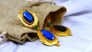 Boucles d'oreilles de luxe à la mode en argent sterling 925 avec pierres précieuses en labradorite émeraude - Product Image 4