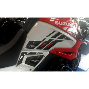 Kit completo di adesivi 3D per moto arancioni compatibili con Suzuki V-Strom 1050 - Product Image 4