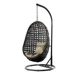 Columpios Metálicos de Primera Calidad para Exteriores, para Sentarse en el Hogar o en Balcones, con Detalles Intrincados y Material Resistente a la Oxidación para un Uso Prolongado - Product Image 1