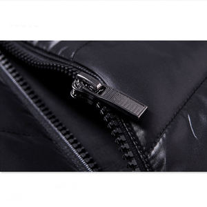 Chaqueta Acolchada de Primera Calidad al por Mayor para Hombre, Chaleco Cálido Unisex, Chaquetas Personalizadas, Chaleco Bomber sin Mangas para Hombre - Product Image 6