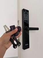 Cerradura Electrónica de Seguridad para Puerta Orbita con Entrada sin Llave, Teclado de Huellas Dactilares, Código PIN Digital Táctil, Fácil Instalación