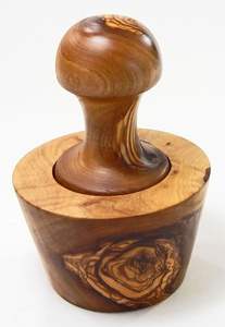 Mortier en bois traditionnel pilon conçu pour le broyage ayurvédique mélange de plantes et préparations culinaires rustiques à la maison - Product Image 4