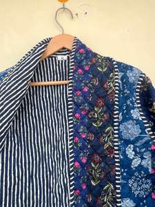 เสื้อแจ็คเก็ตผ้าฝ้ายบุนวมสำหรับผู้หญิงเสื้อโค้ทกันซ้ำได้มีกระดุมพิมพ์ลายเสื้อโค้ทใส่ได้ทุกฤดู - Product Image 2