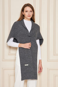 Poncho-châle chic pour femme à capuche en tricot, élégant, chaud, doux au toucher, respirant, écharpe d'hiver à capuche, tricot multifonctionnel - Product Image 3