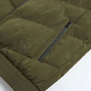 Veste matelassée à capuche avec logo frontal de qualité supérieure, très vendue, chaude et confortable pour l'hiver, pour hommes, en vente en ligne - Product Image 5