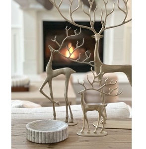 Juego de renos de aluminio de 2 decorativos de alta calidad dorados más vendidos decoración del hogar y Navidad usados - Product Image 3