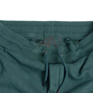 Pantalons de survêtement pour hommes très demandés avec un matériau durable et un design extensible pour le fitness et l'utilisation en plein air - Product Image 5