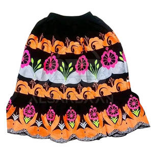 Falda de Verano Nueva para Mujer, Falda hasta la Rodilla con Estampado Hecho a Mano y Diseño de Bordado Personalizado en MOQ Bajo - Product Image 5