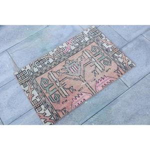 Tapis turc 1,7x2,7 pieds rose ombré en laine écologique, patchwork, avec support en latex, tapis traditionnel pour la maison - Product Image 3