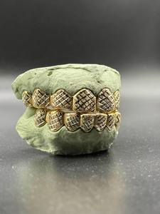 ที่ย่างน้ำแข็งประดับเพชร CZ สีทองทั้งชิ้นสำหรับงานวันเกิดวันหยุดกิจกรรมพิเศษตัวเลือกของขวัญที่ประหยัด - Product Image 2