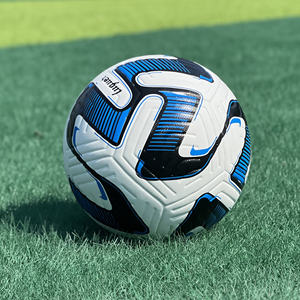 Ballon de football personnalisé de meilleure qualité Taille officielle 5 Cuir PU souple Lié thermiquement Football Jeu de plein air Entraînement Prix le plus bas - Product Image 2