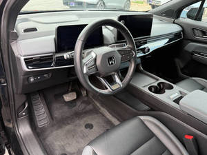 Honda Prologue Touring 2024 d'occasion en excellent état - Product Image 5
