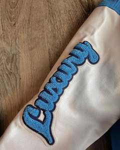 Chaquetas universitarias para hombre de talla grande 2025, venta al por mayor, chaquetas universitarias en blanco con logotipo personalizado, chaqueta universitaria para hombre con letras lisas para hombre - Product Image 3