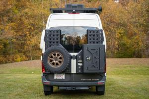 Mercedes-Benz Sprinter 2500 Storyteller Overland Mode 4x4 Premium Usado 2023 ~7,700 Millas - Product Image 3