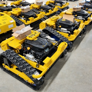 <span class=keywords><strong>Tondeuse</strong></span> à gazon automotrice à quatre <span class=keywords><strong>roues</strong></span> <span class=keywords><strong>motrices</strong></span> télécommandée et personnalisable pour la tonte des vergers et des jardins domestiques - Product Image 4