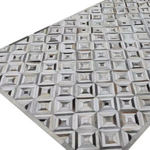 Tapis en cuir de vachette à poils ras traditionnel, patchwork rayé, qualité supérieure, personnalisé, adapté aux animaux domestiques, antidérapant, pour salon, prière - Product Image 1