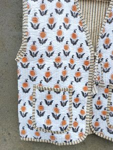 เสื้อกั๊กผ้าฝ้ายสไตล์วินเทจสำหรับผู้หญิงเสื้อกั๊กแขนกุดปักลายดอกไม้สวยงามสำหรับฤดูหนาวเหมาะเป็นของขวัญวันหยุด - Product Image 4