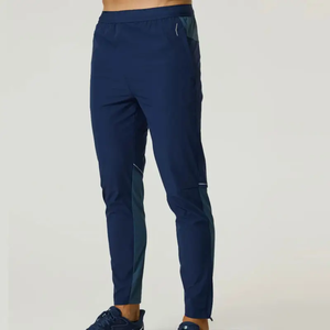 Conjunto de Dos Piezas de Chaqueta y Pantalones Deportivos Cortavientos con Estampado Invernal y Logotipo Personalizado para Hombre - Product Image 6