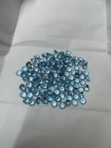 Topacio Azul Creado en Laboratorio, 5-6 mm, Corte Brillante Redondo, Gema Suelta para Joyería, de Rajasthan Gigli Rigli Gems - Product Image 3