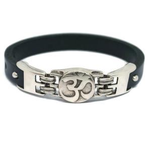 Men's Fine <b>Beaded</b> <b>Bracelet</b> - Product Image 1