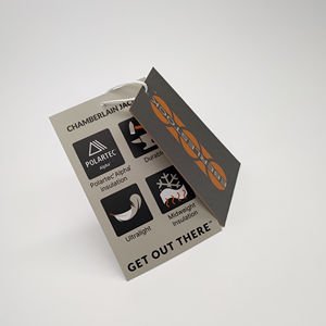 ป้ายกระดาษสีน้ำตาลคราฟท์เป็นมิตรกับสิ่งแวดล้อมแท็กแขวนแกว่งแบบกำหนดเองพร้อมเชือกปิดผนึกสำหรับเสื้อผ้าเสื้อผ้าบัตรข้อมูลรีไซเคิลทำ - Product Image 2