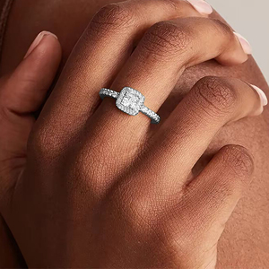 Bague Halo en Or 14K avec Diamant de Laboratoire Taille Princesse, Bijoux Fins en Gros, Bague Minimaliste pour Anniversaire et Fiançailles, OEM - Product Image 4