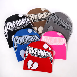 Vente en gros 100% acrylique Jacquard Beanie Chapeaux Personnalisables Hommes et Femmes Mohair Bonnets pour l'hiver Produit de haute qualité - Product Image 3